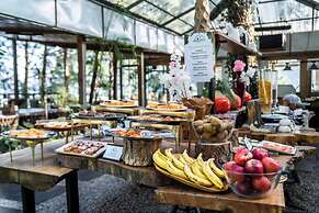 Kasauli Hills Resort