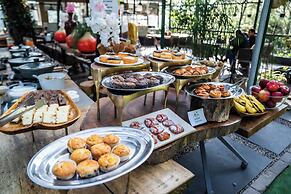 Kasauli Hills Resort