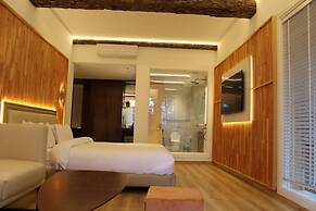 Kasauli Hills Resort