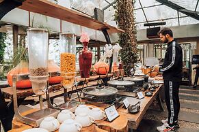 Kasauli Hills Resort