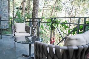 Kasauli Hills Resort