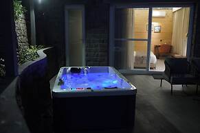 Kasauli Hills Resort