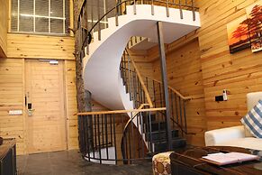 Kasauli Hills Resort