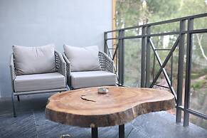 Kasauli Hills Resort