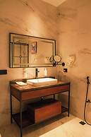 Kasauli Hills Resort