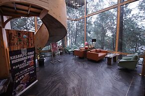 Kasauli Hills Resort
