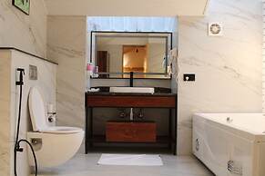 Kasauli Hills Resort