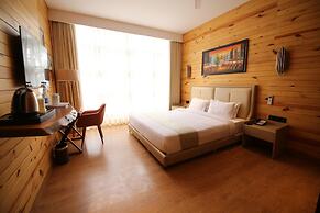 Kasauli Hills Resort