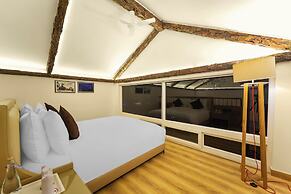 Kasauli Hills Resort