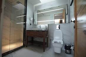 Kasauli Hills Resort