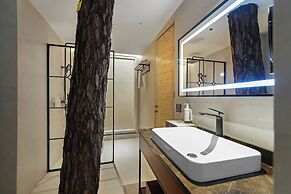 Kasauli Hills Resort