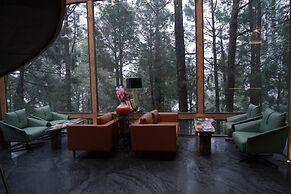 Kasauli Hills Resort