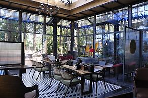 Kasauli Hills Resort