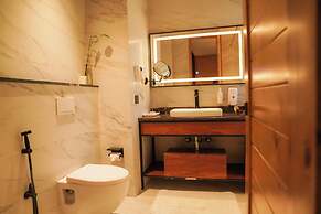 Kasauli Hills Resort