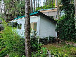 Kasauli Hills Resort