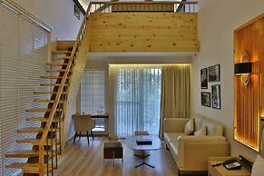 Kasauli Hills Resort