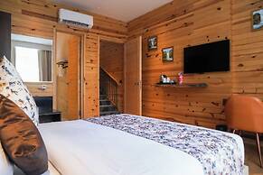 Kasauli Hills Resort