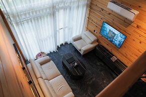 Kasauli Hills Resort