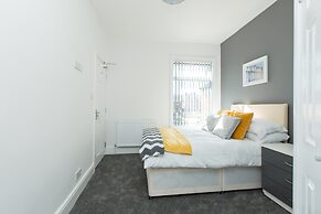 Townhouse @ 58 Brooklyn St - Crewe