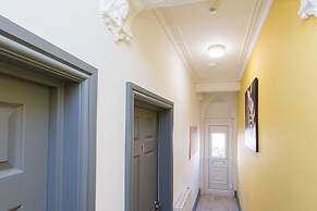 Townhouse @ 58 Brooklyn St - Crewe