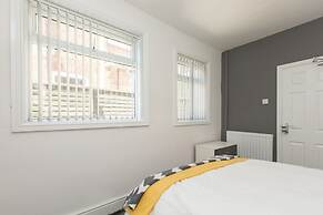 Townhouse @ 58 Brooklyn St - Crewe