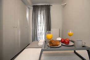 Modern Comfy Aptm Near the Acropolis by GHH
