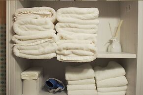 Mifune Central-Bear Shimanouchi No.2 Hotel