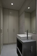 Sophisticated Apartment in Syntagma by GHH