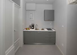 Sophisticated Apartment in Syntagma by GHH