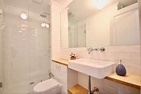 Akicity Mouraria Hanes