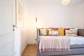 Akicity Mouraria Hanes