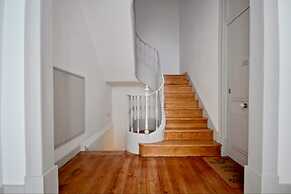 Akicity Mouraria Hanes