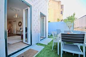 Akicity Mouraria Hanes