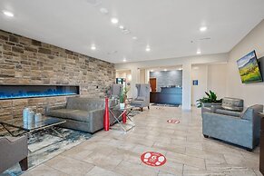 Cobblestone Hotel & Suites - Austin