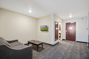 Cobblestone Hotel & Suites - Austin