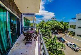 La Vista Condo Beachside