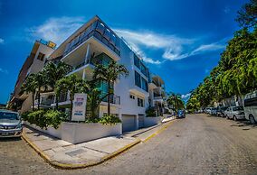 La Vista Condo Beachside