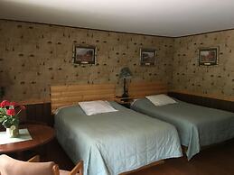 Country Villa Motel and Country Camping