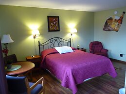 Country Villa Motel and Country Camping