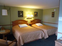 Country Villa Motel and Country Camping