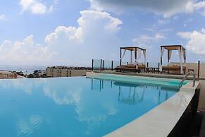 Las Brisas Condominios