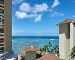 Halepuna Waikiki by Halekulani