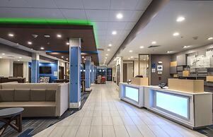 Holiday Inn Express & Suites Phoenix North - Happy Valley by IHG