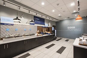 Holiday Inn Express & Suites Phoenix North - Happy Valley by IHG