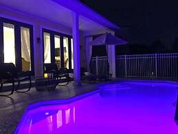 Villa in Reunion Resort 1284