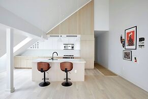 Sonder by Marriott Bonvoy Gravier Place Apartments Medical