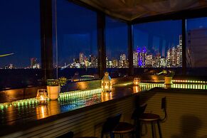 Himalaya Cloud Hotel