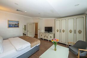 Al Madina Hotel