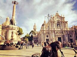 Scene Suites Apartments