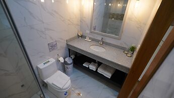 Adamas House Hotel